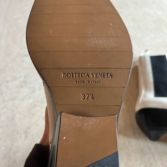 Bottega Veneta Off-White “The Lean” Chelsea boots New!! Size-37.5 - Picture 6 of 14